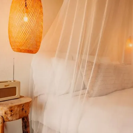 מלון Soho Roc House Mykonos 5*
