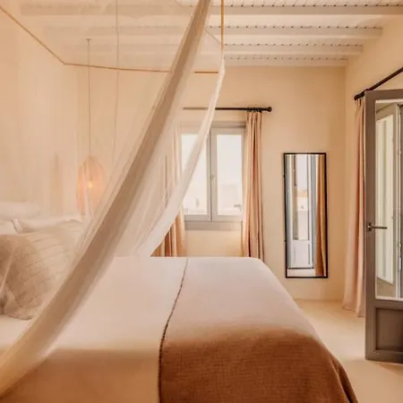 Soho Roc House Mykonos 5* Strand Paraga